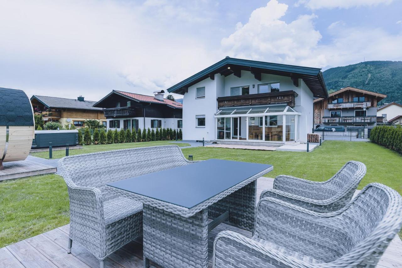 Spa Chalet By We Rent Zell am See Eksteriør bilde